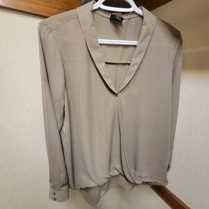 Worthington medium mushroom blouse
